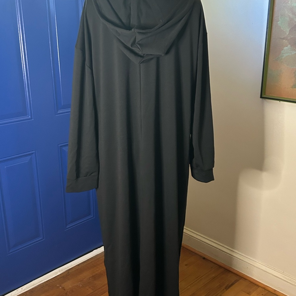 SHEIN Black Long Sleeve Hooded Maxi Dress